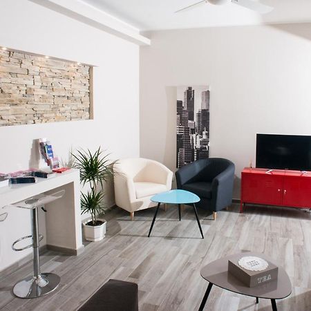 Orsini Family Deluxe Apartment By Mamo Florence Exterior photo